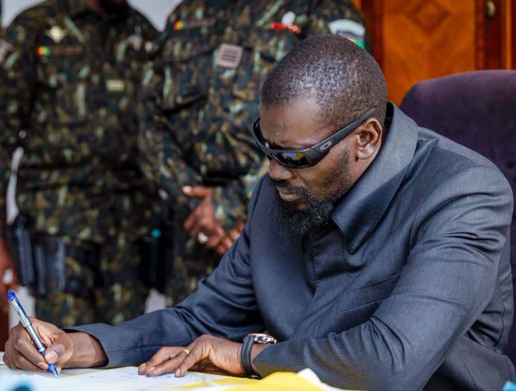 312 détenus graciés par le Président Mamadi Doumbouya.